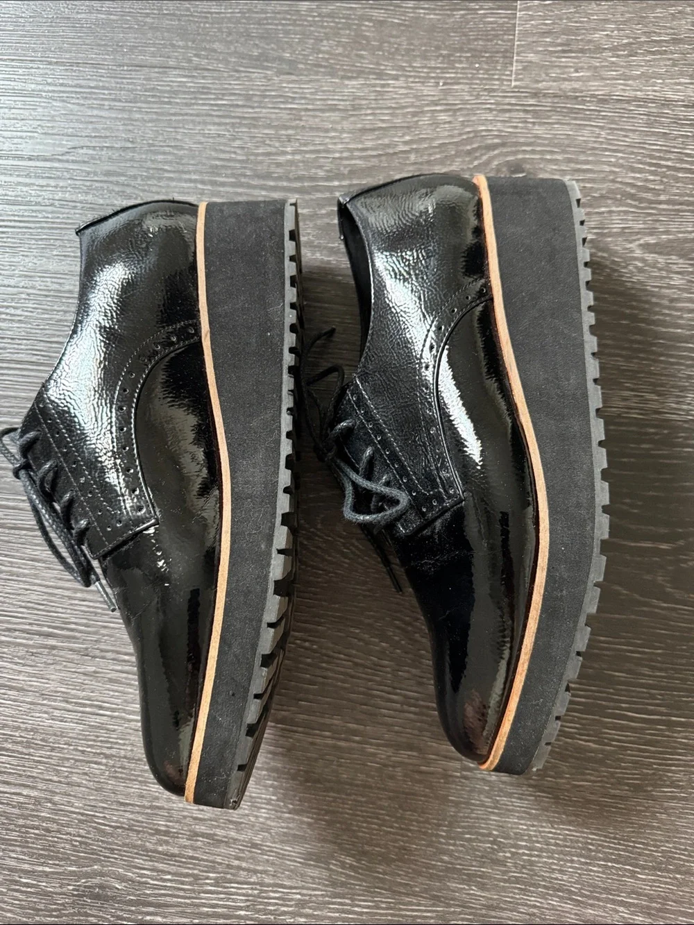 Aldo Black Patent Lace-Up Platform Oxfords